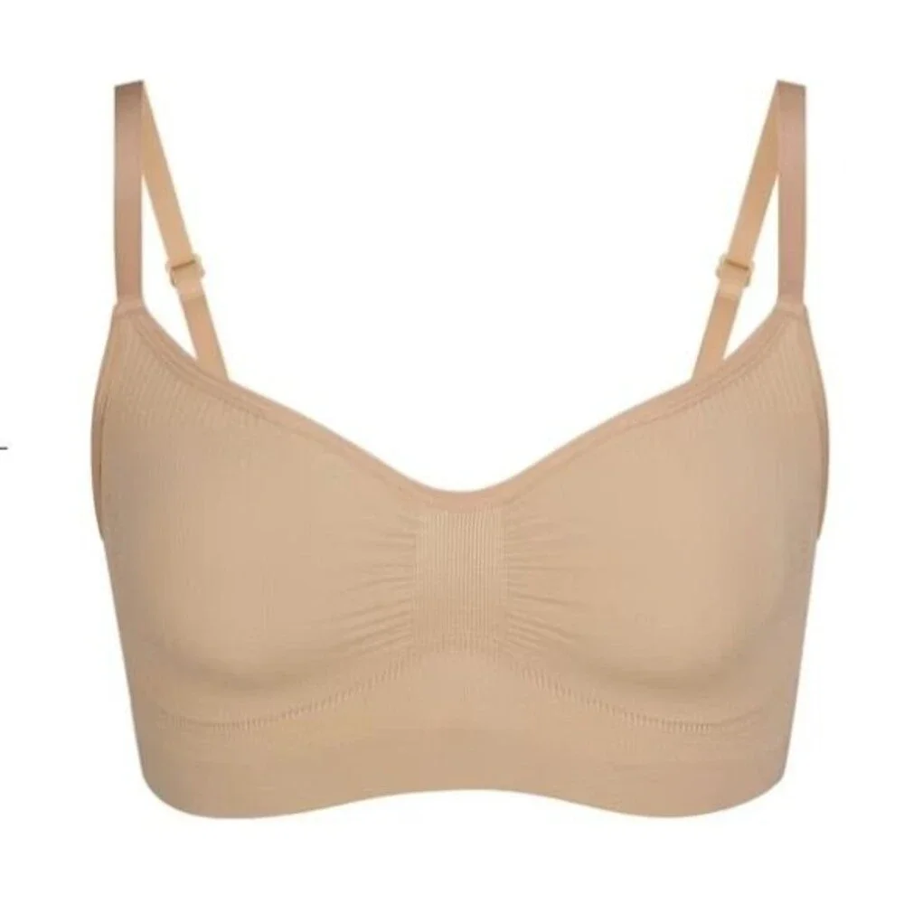 SKIMS SEAMLESS SCULPT BRALETTE- size Large- color clay - new unworn - Picture 6 of 8